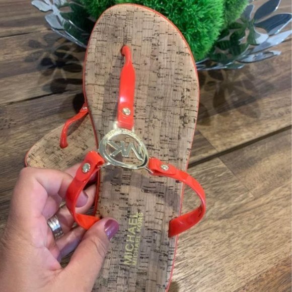 michael KORS sandals. Orange/cork footbed. Size 10. New condition. - Picture 4 of 10